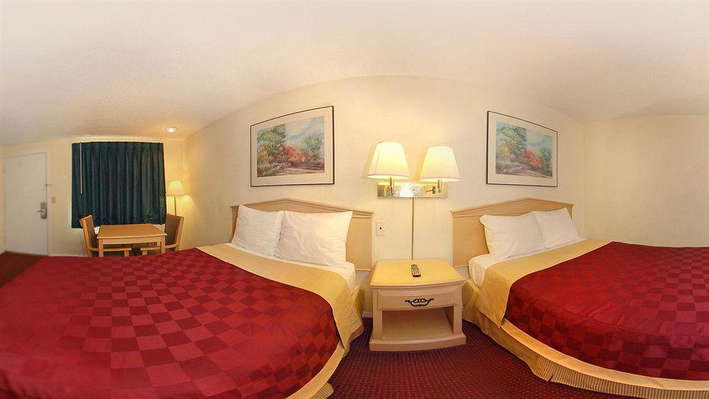 Econo Lodge Oxford Exterior foto